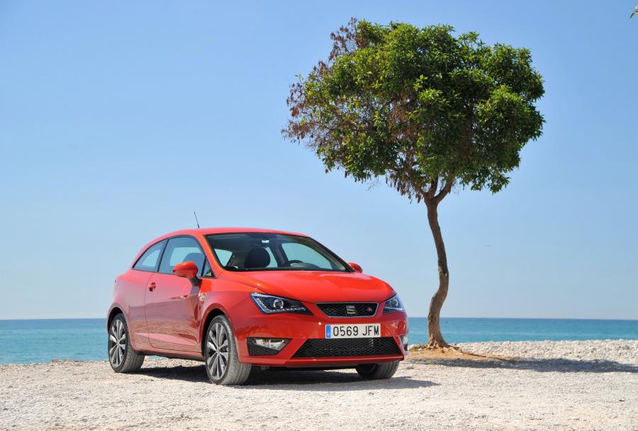  Seat Ibiza SC FR 2015 года  (фото 11 из 20)